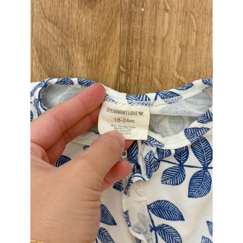 Spearmint Love Blue Leaf Bamboo Viscose Ruffle Zipper Footless Sleeper 18-24M - Picture 2 of 3
